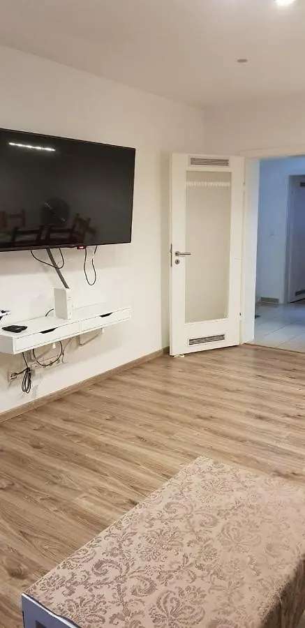 Apartment In Stuttgart 8